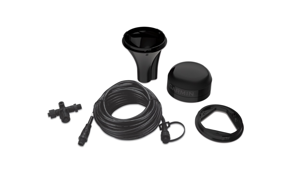 Garmin 010-02316-20 GPS24xd NMEA 2000 GPS Sensor with Heading Black Housing