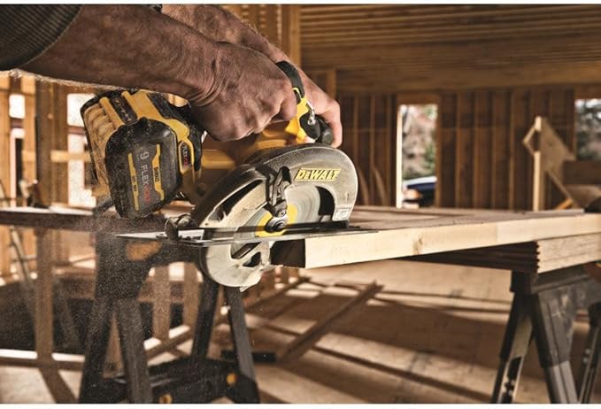 DEWALT FLEXVOLT 60V MAX* Circular Saw with Brake, 7-1/4-Inch, Tool Only (DCS578B)